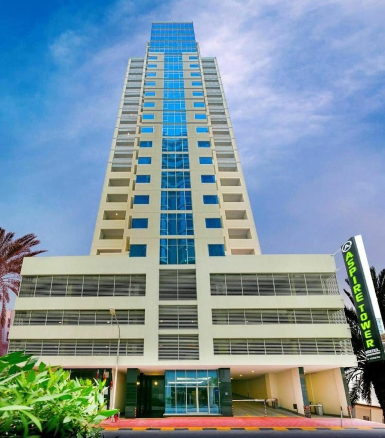 10Th Floor Aspire Tower Paradise Manamah Buitenkant foto